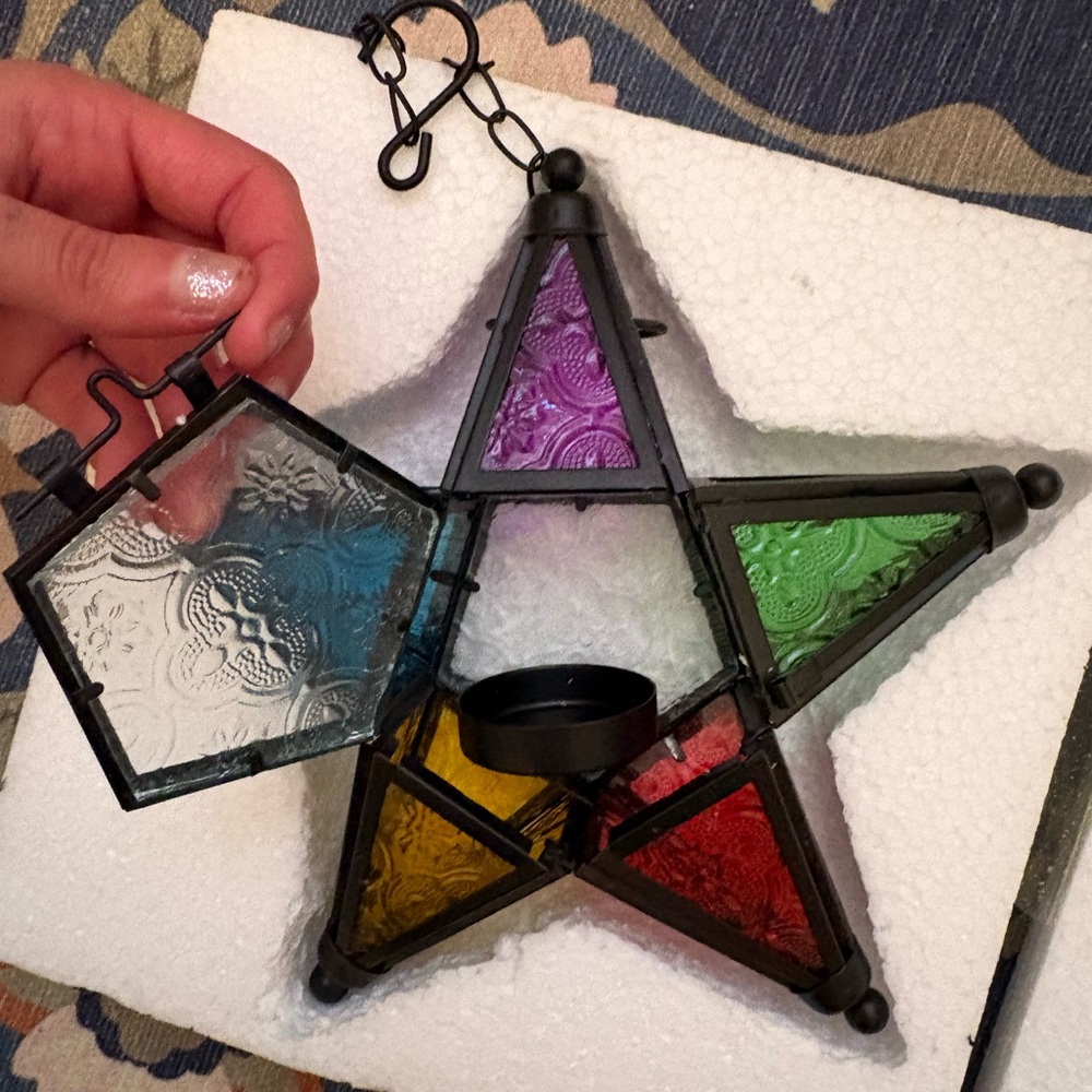 Stained Glass Star Hanging Lantern - Multicolor - Picture 2 of 6